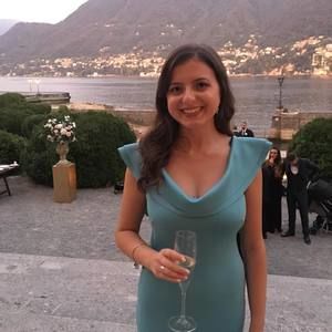 Meet your Posher, Giuseppina